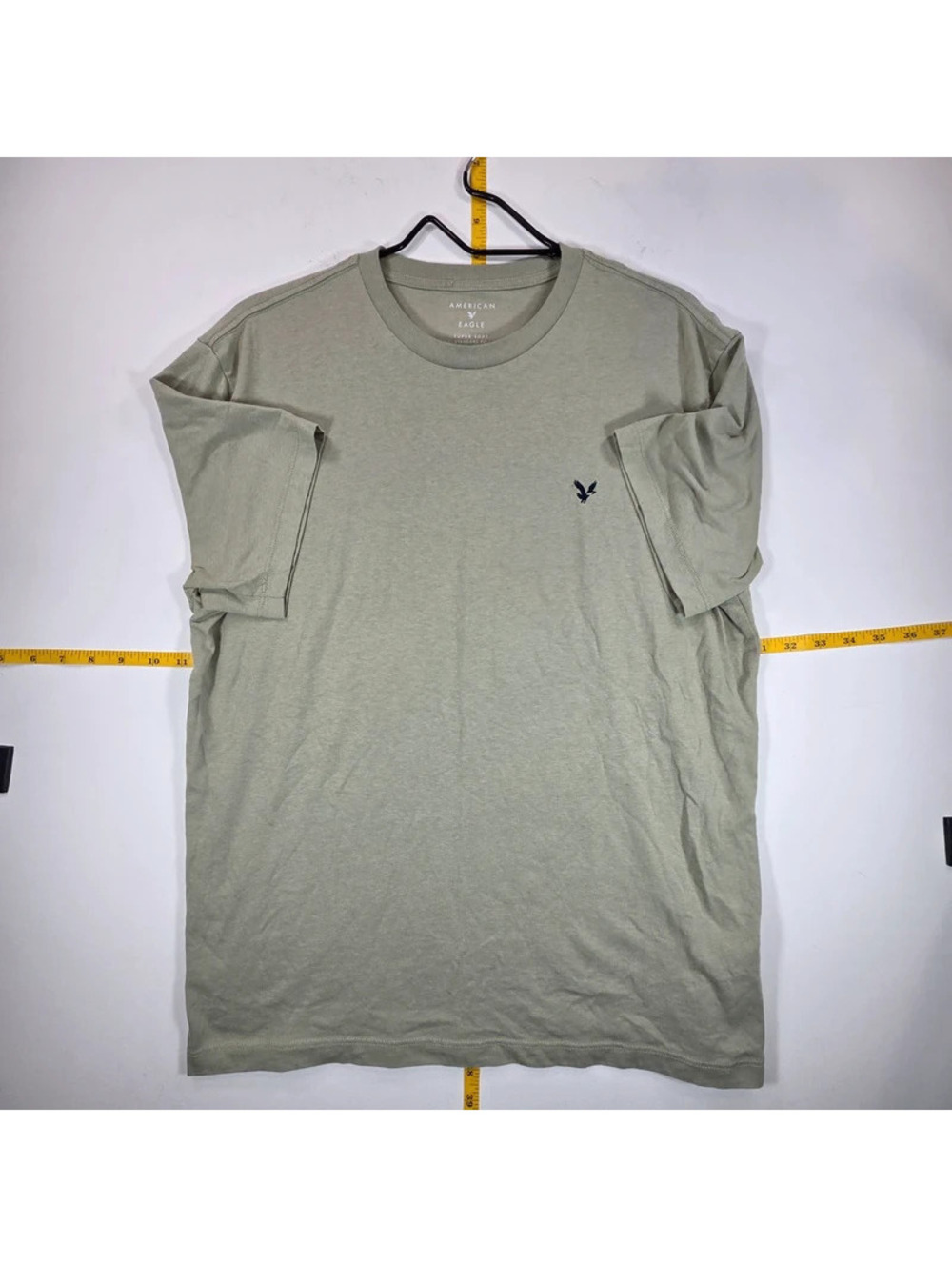 American Eagle Standard Fit Lightweight Logo T-Shirt Medium